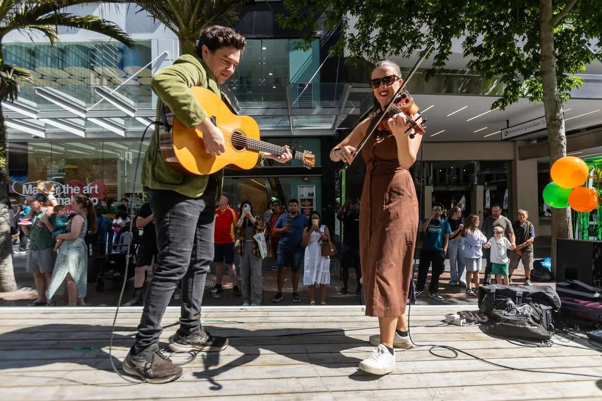 Gallery image 18 (full size)